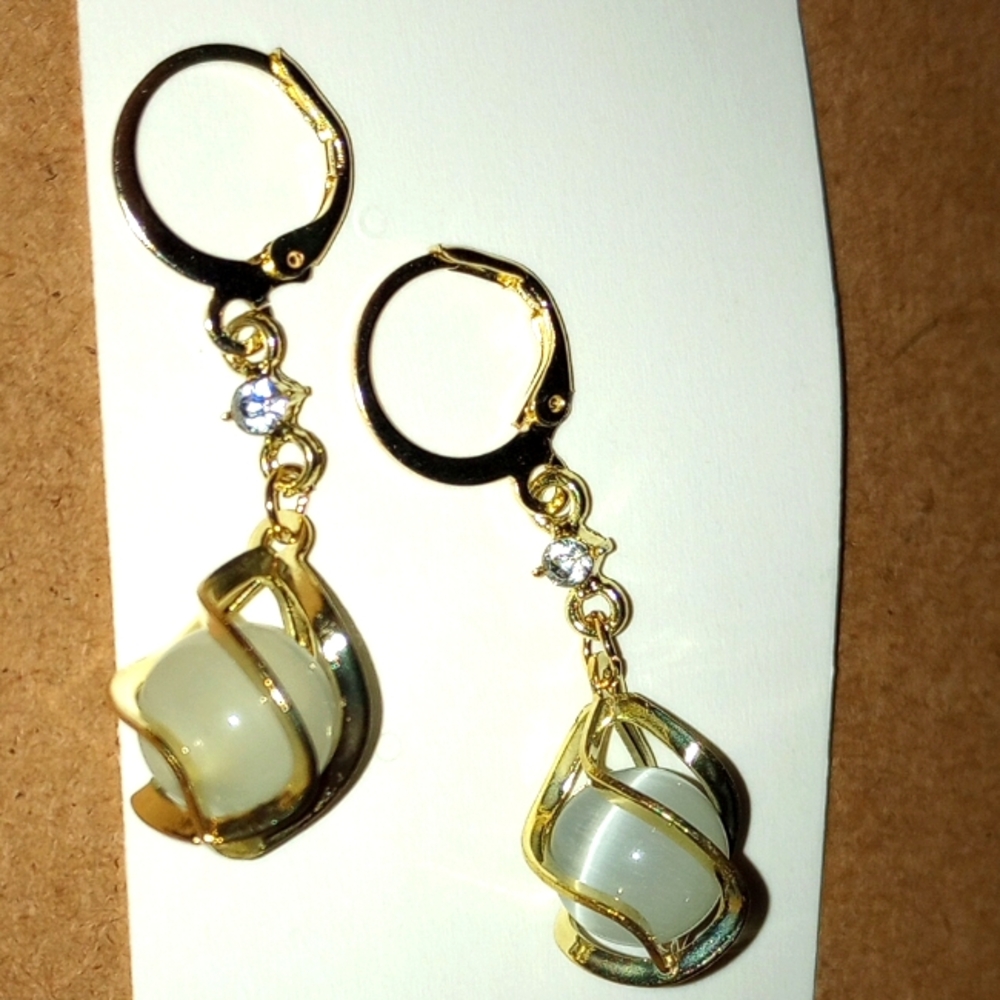 NEW! Gorgeous Gold Caged Pearl Huggie Drop Earrings - 925 Sterling Silver - Picture 1 of 5